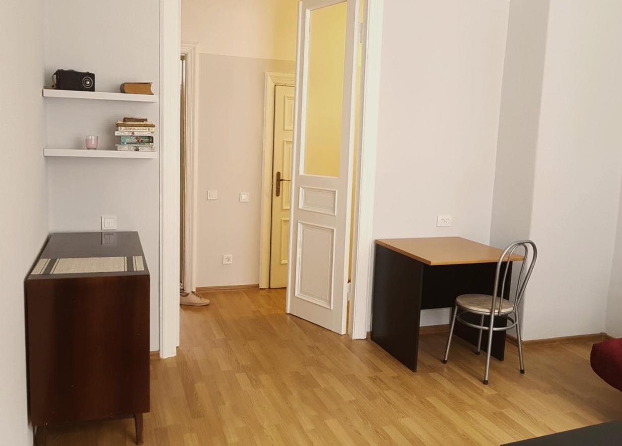 Midsummer House, Cozy And Comfortable Apartments In ريغا المظهر الخارجي الصورة